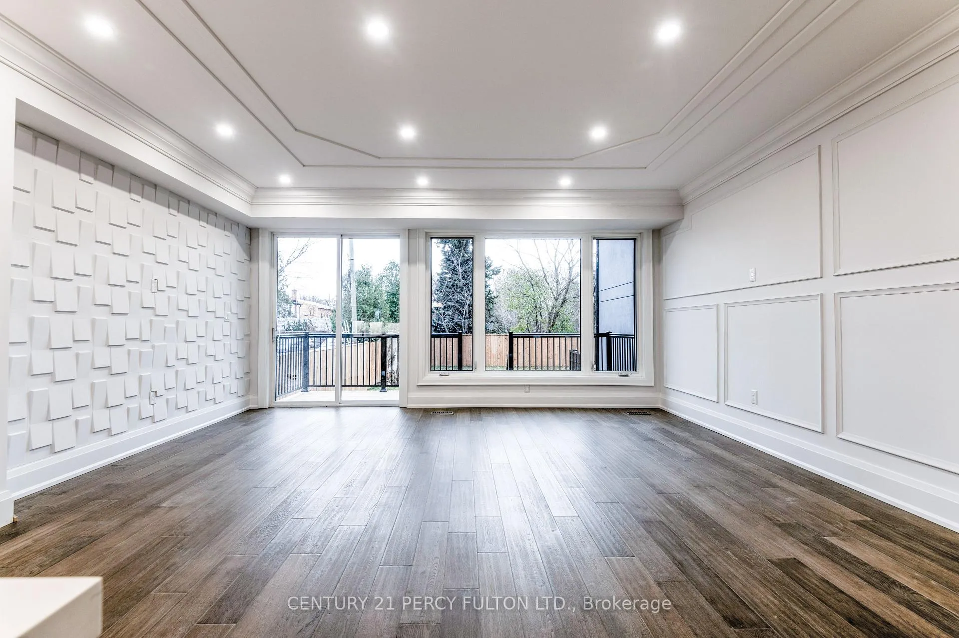 Photo 18 of 195 Danforth Road, Scarborough, Oakridge — HOMEH