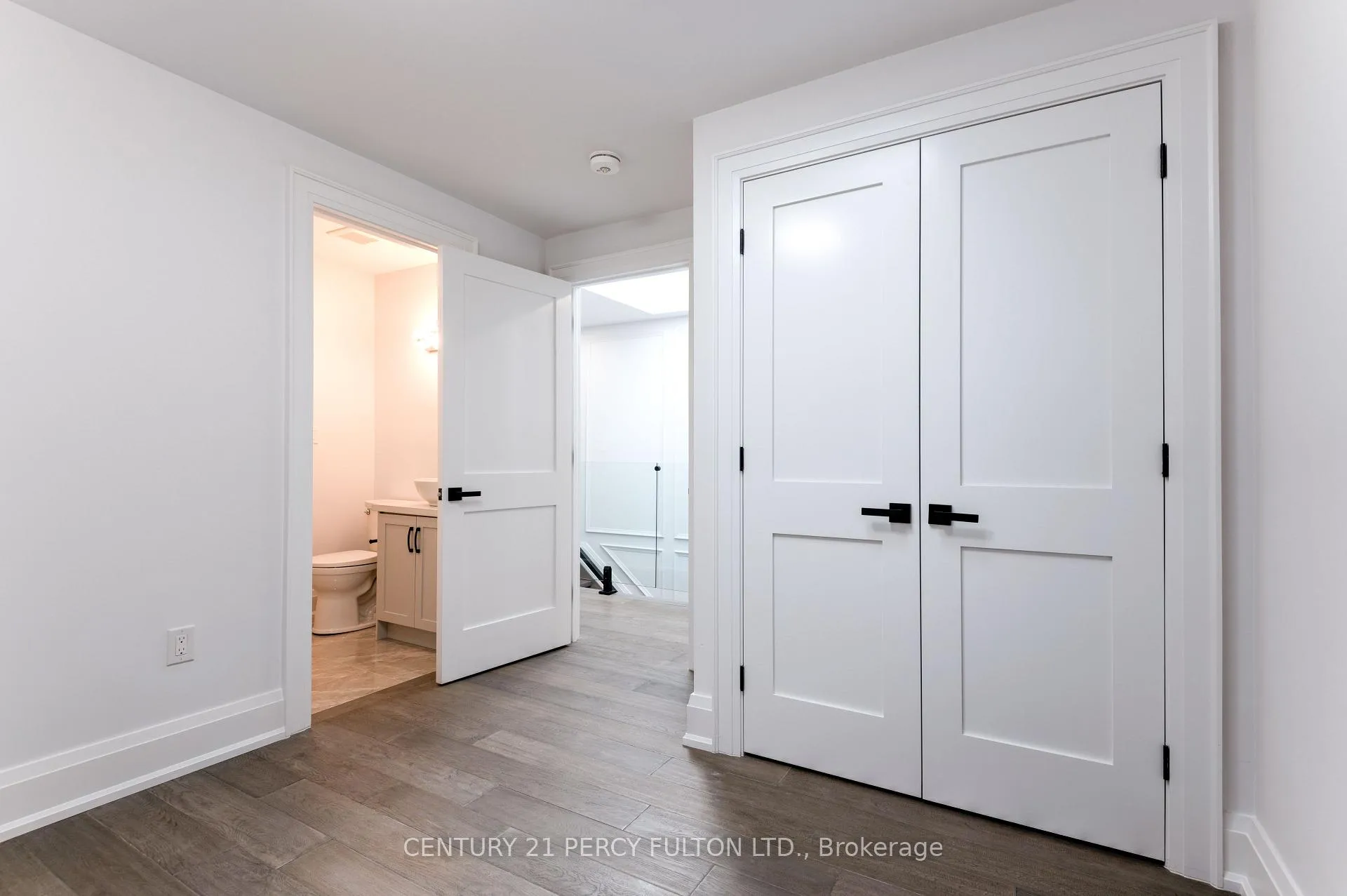 Photo 36 of 195 Danforth Road, Scarborough, Oakridge — HOMEH