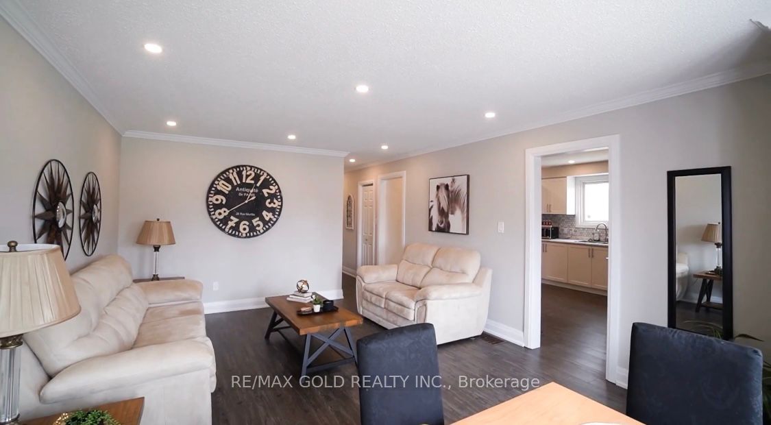 Photo 3 of 580 Gibb Street, Oshawa, Vanier — HOMEH