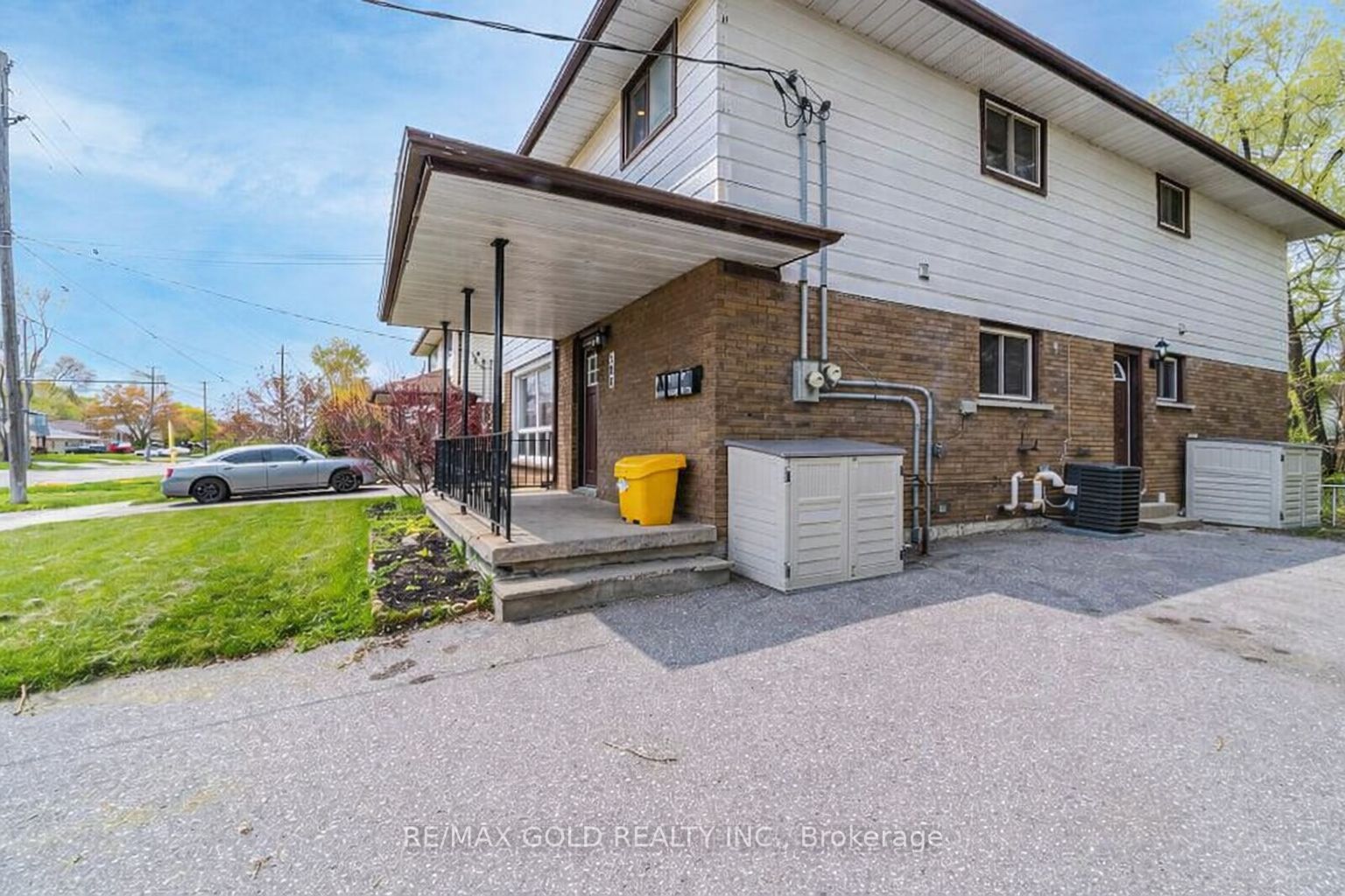 Photo 2 of 580 Gibb Street, Oshawa, Vanier — HOMEH