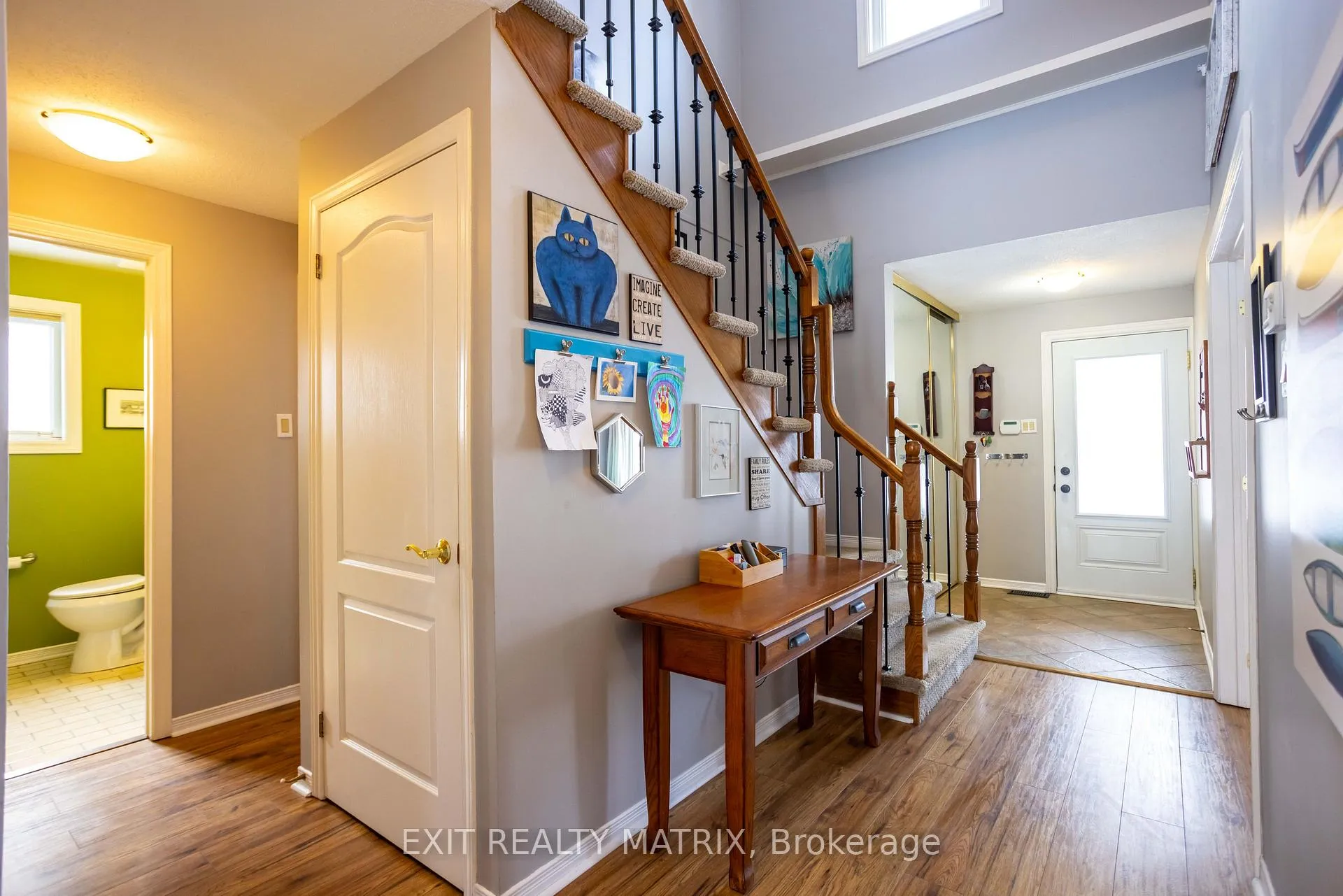 Photo 6 of 1879 Rosewind Court, Ottawa, Chapel Hill — HOMEH