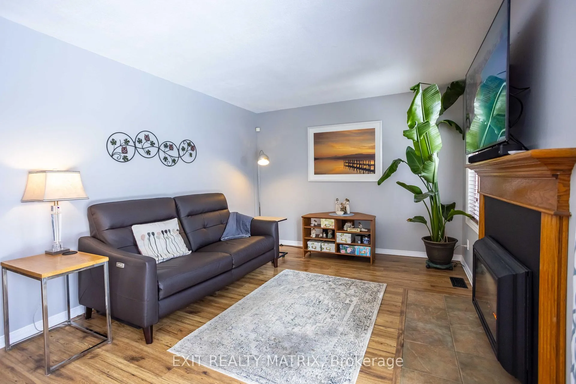 Photo 15 of 1879 Rosewind Court, Ottawa, Chapel Hill — HOMEH