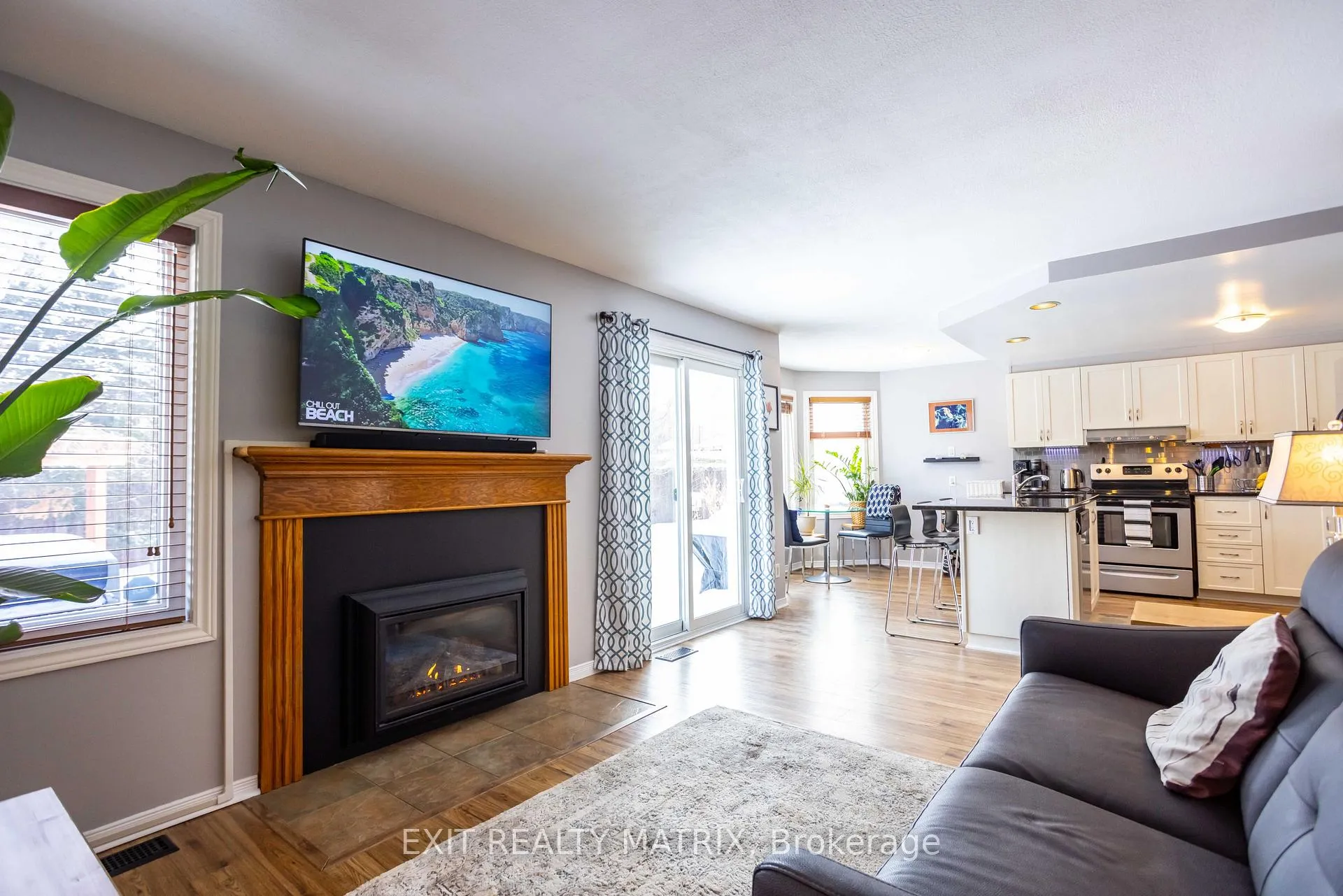 Photo 16 of 1879 Rosewind Court, Ottawa, Chapel Hill — HOMEH