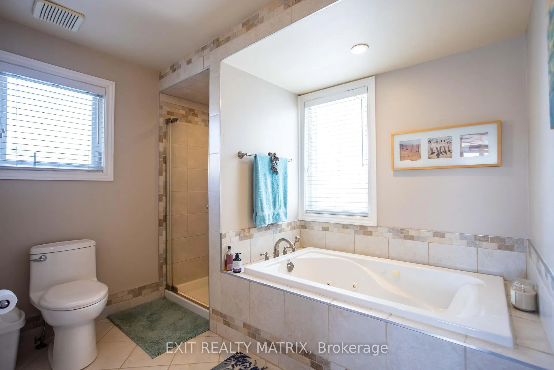 Photo 28 of 1879 Rosewind Court, Ottawa, Chapel Hill — HOMEH