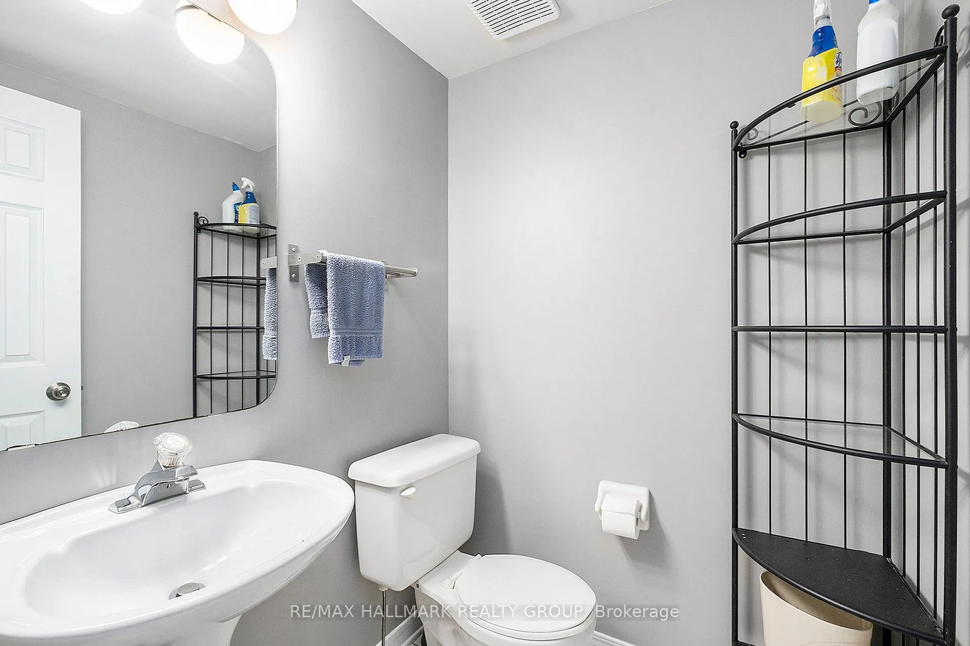 Photo 12 of 64 Grenadier Way, Ottawa, Barrhaven - Longfields — HOMEH