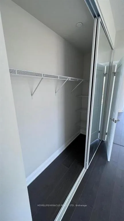 Photo 17 of Unit 201, 15 Lynch Street, Brampton, Queen Street Corridor — HOMEH