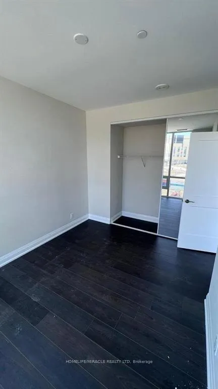 Photo 21 of Unit 201, 15 Lynch Street, Brampton, Queen Street Corridor — HOMEH