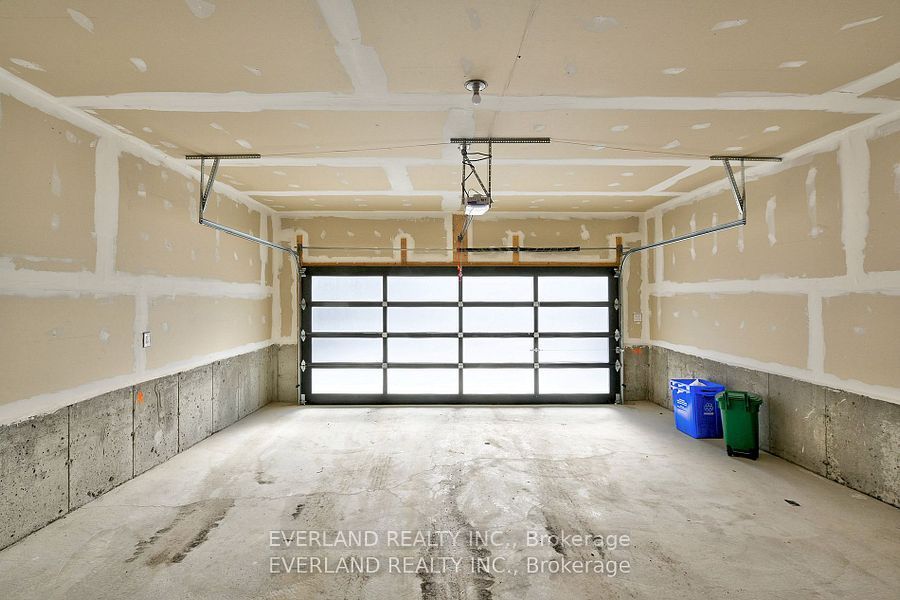 Photo 21 of 173 Mumbai Drive, Markham, Middlefield — HOMEH