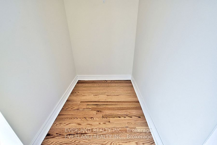 Photo 16 of 173 Mumbai Drive, Markham, Middlefield — HOMEH