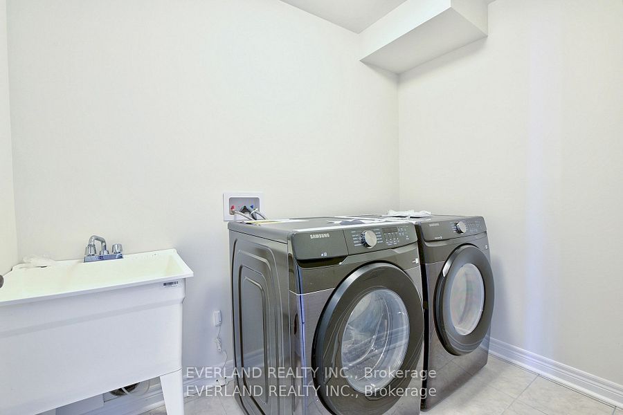 Photo 20 of 173 Mumbai Drive, Markham, Middlefield — HOMEH