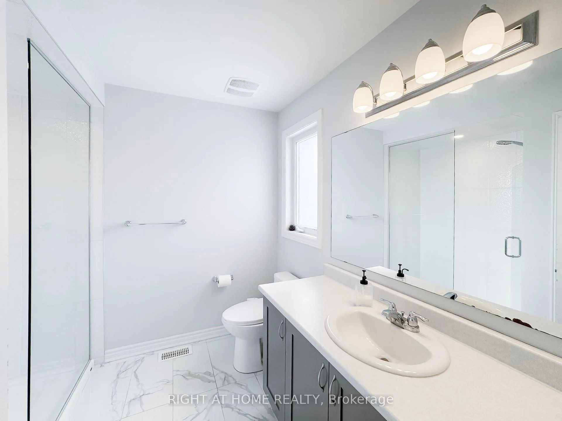 Photo 20 of 771 Brittanic Road, Ottawa, Kanata - Emerald Meadows/Trailwest — HOMEH