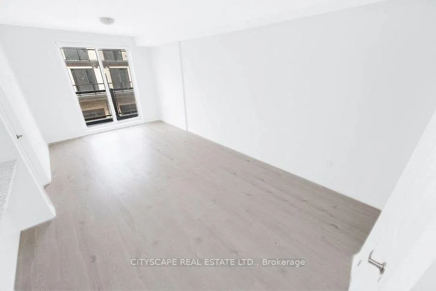 Photo 4 of Unit Unit 2, 626 Rexdale Boulevard, Etobicoke, West Humber-Clairville — HOMEH