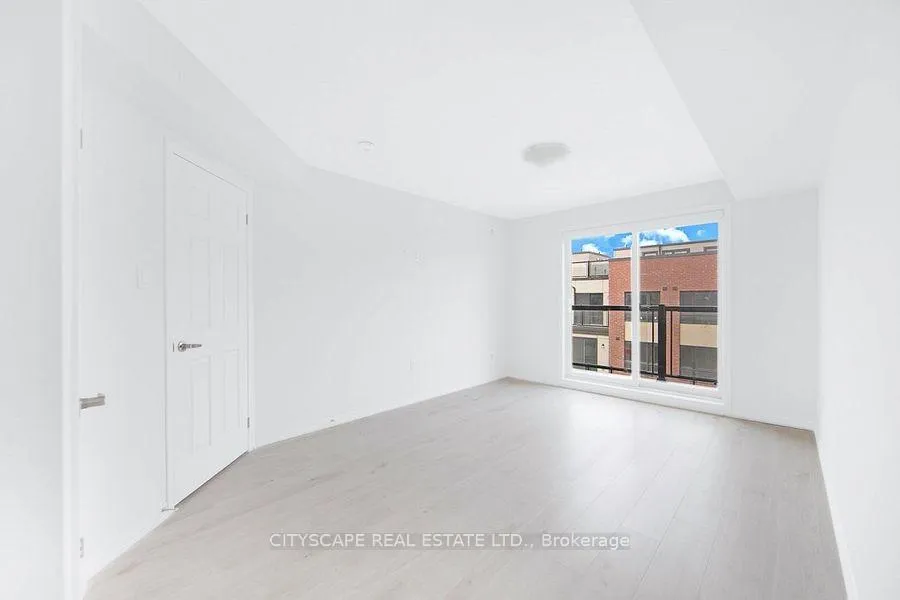 Photo 10 of Unit Unit 2, 626 Rexdale Boulevard, Etobicoke, West Humber-Clairville — HOMEH