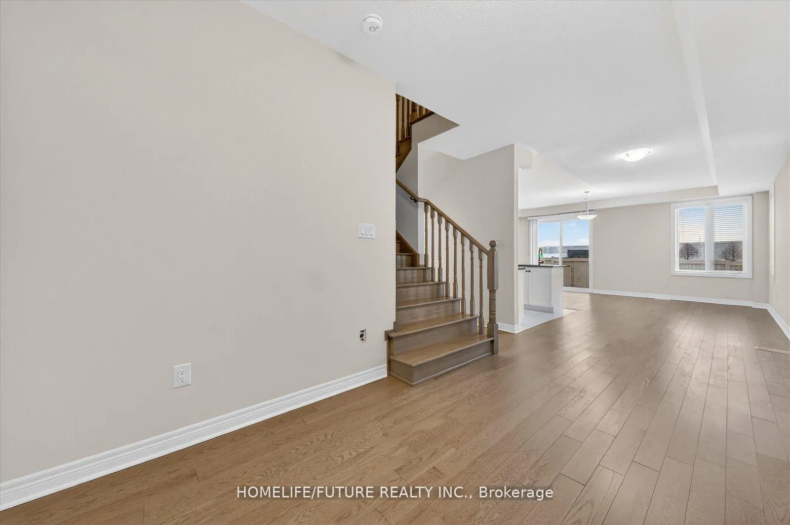 Photo 10 of Unit Main & 2nd, 180 Mumbai Drive, Markham, Middlefield — HOMEH