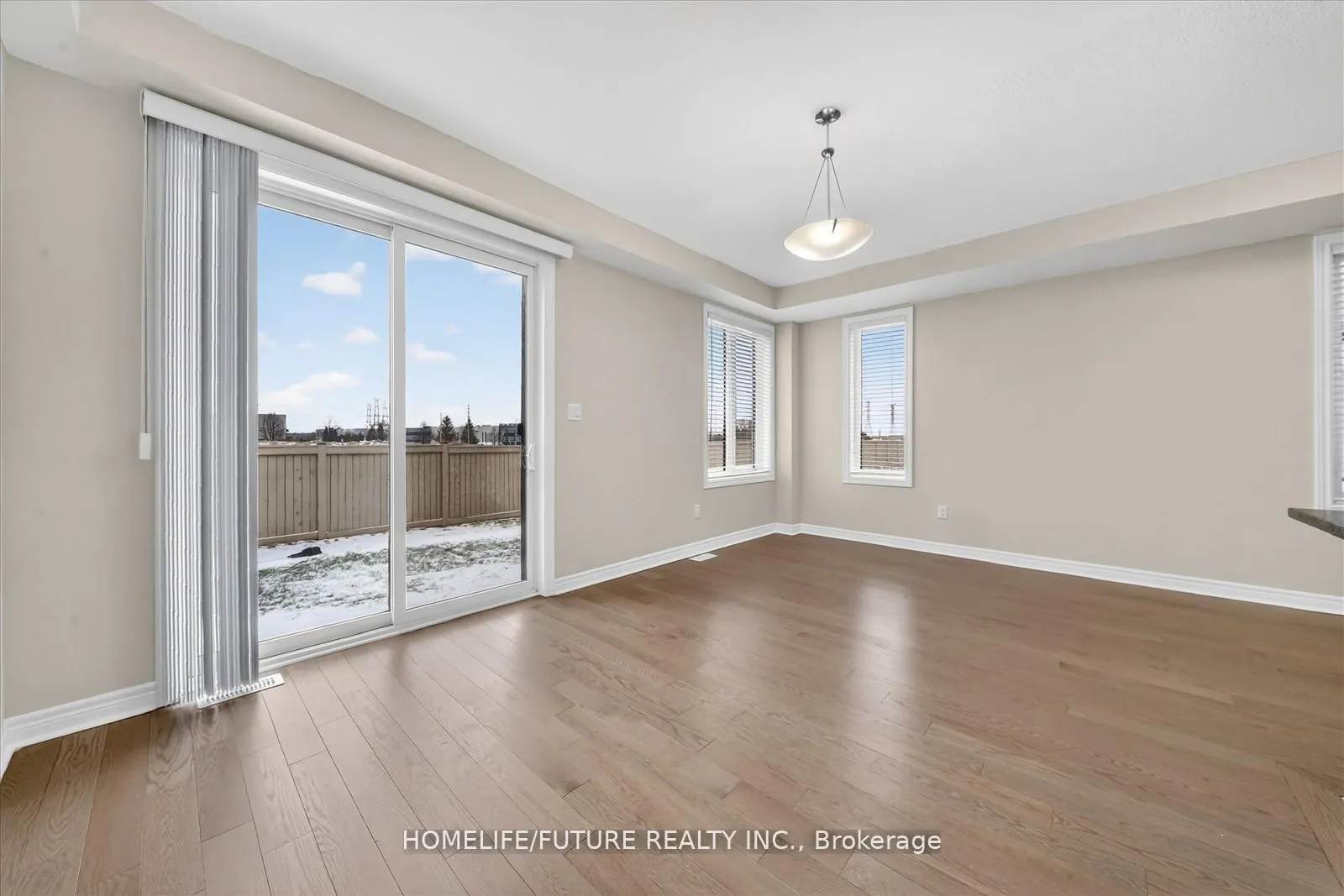 Photo 11 of Unit Main & 2nd, 180 Mumbai Drive, Markham, Middlefield — HOMEH