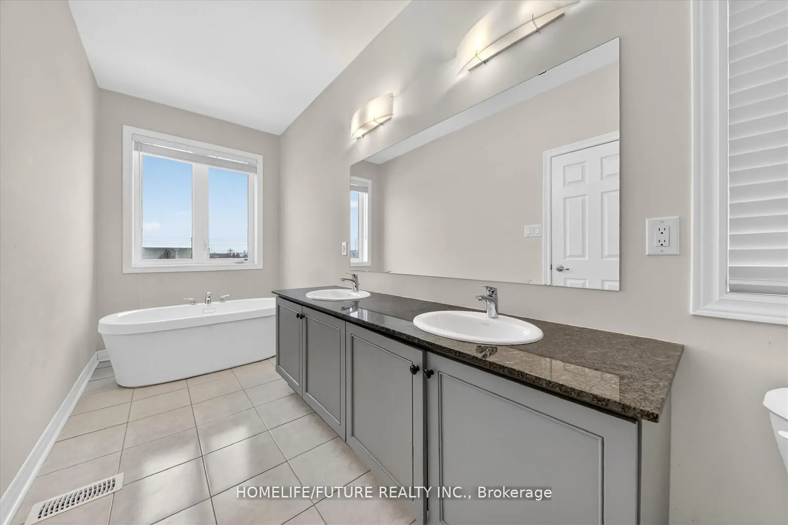 Photo 28 of Unit Main & 2nd, 180 Mumbai Drive, Markham, Middlefield — HOMEH