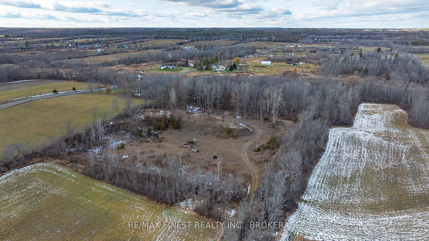 Photo 3 of Maple Road, Loyalist, Lennox and Addington - South — HOMEH