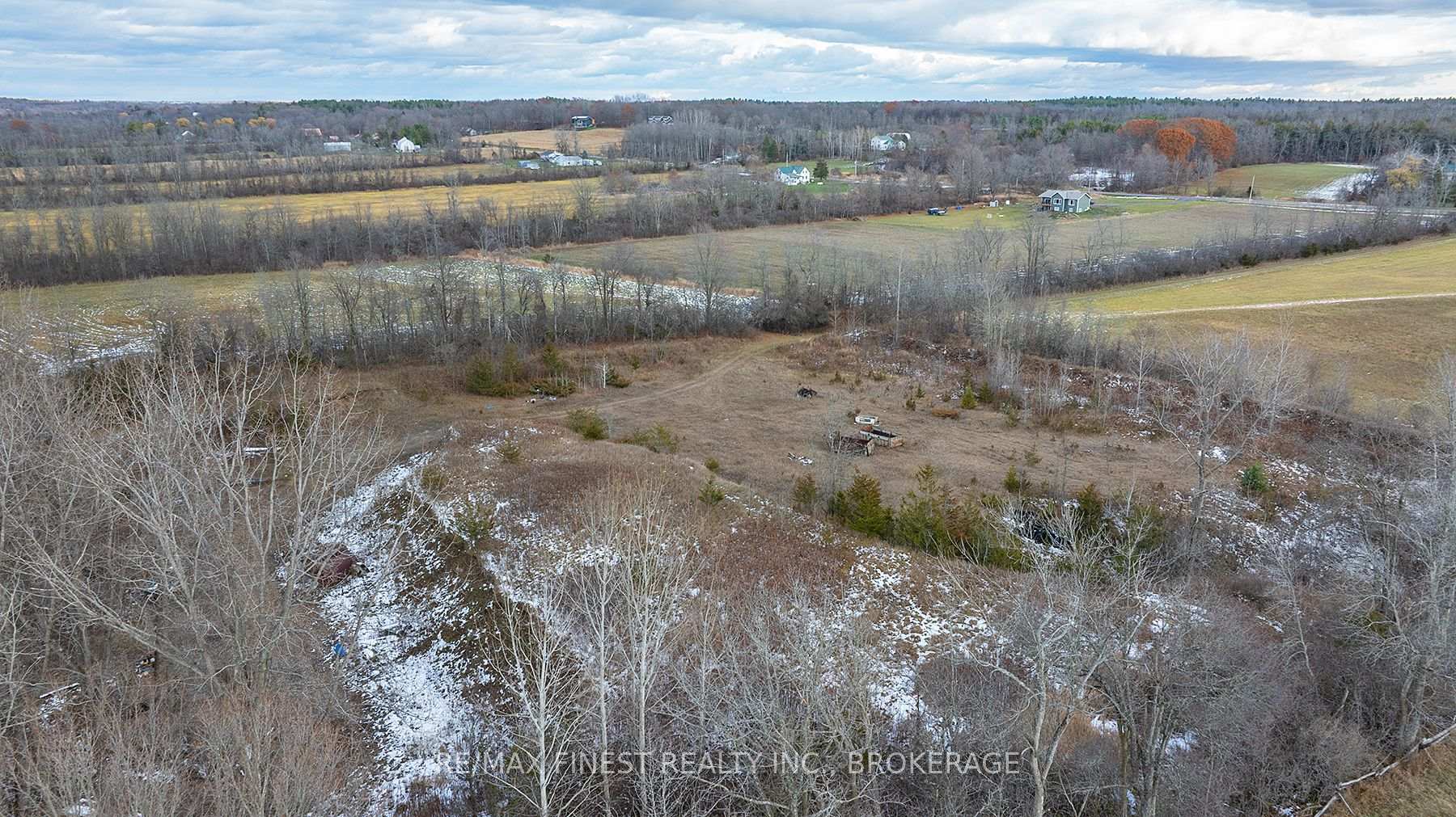 Photo 8 of Maple Road, Loyalist, Lennox and Addington - South — HOMEH