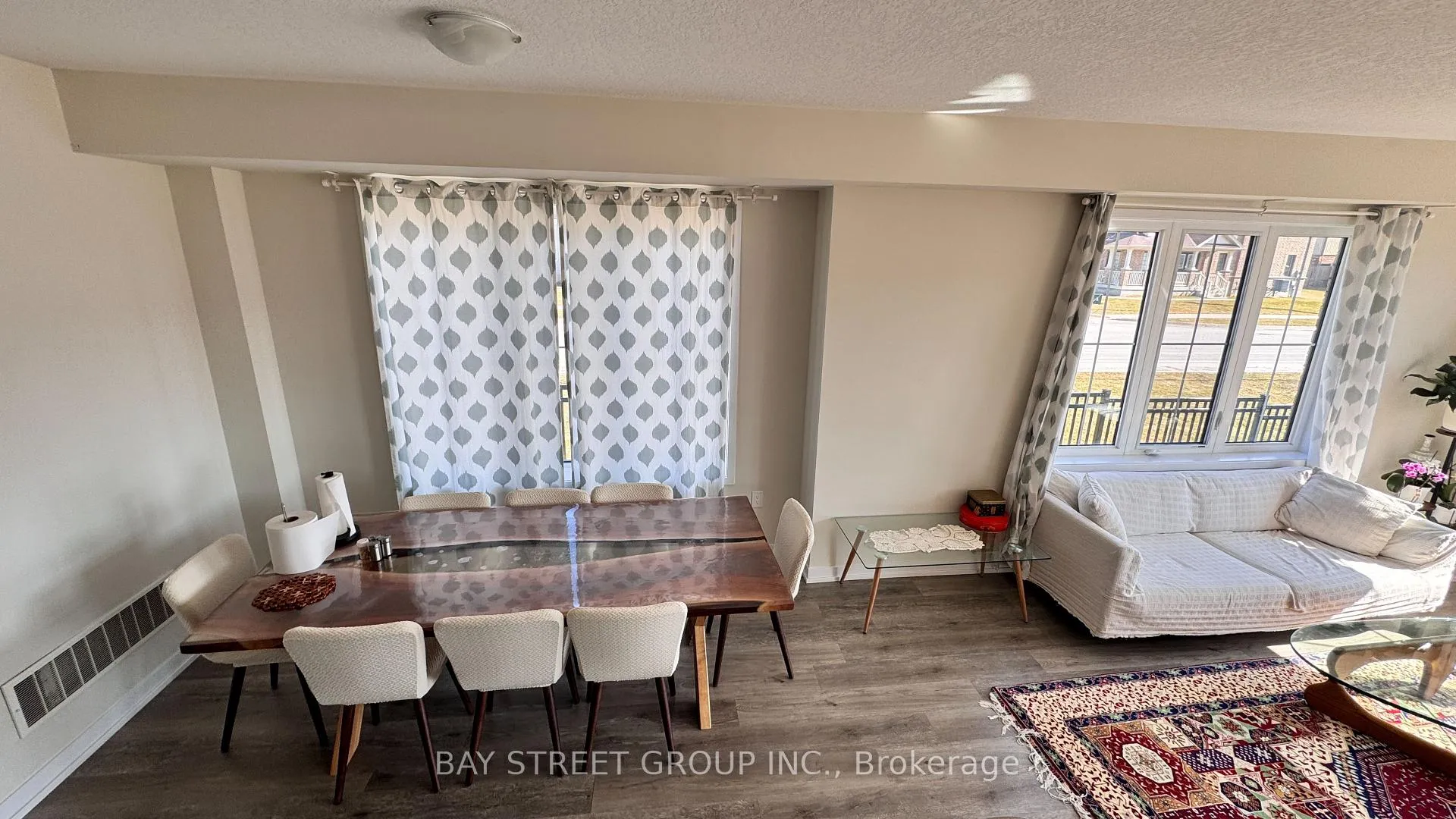 Photo 3 of Unit 30, 7789 Kalar Road, Niagara Falls, Brown — HOMEH