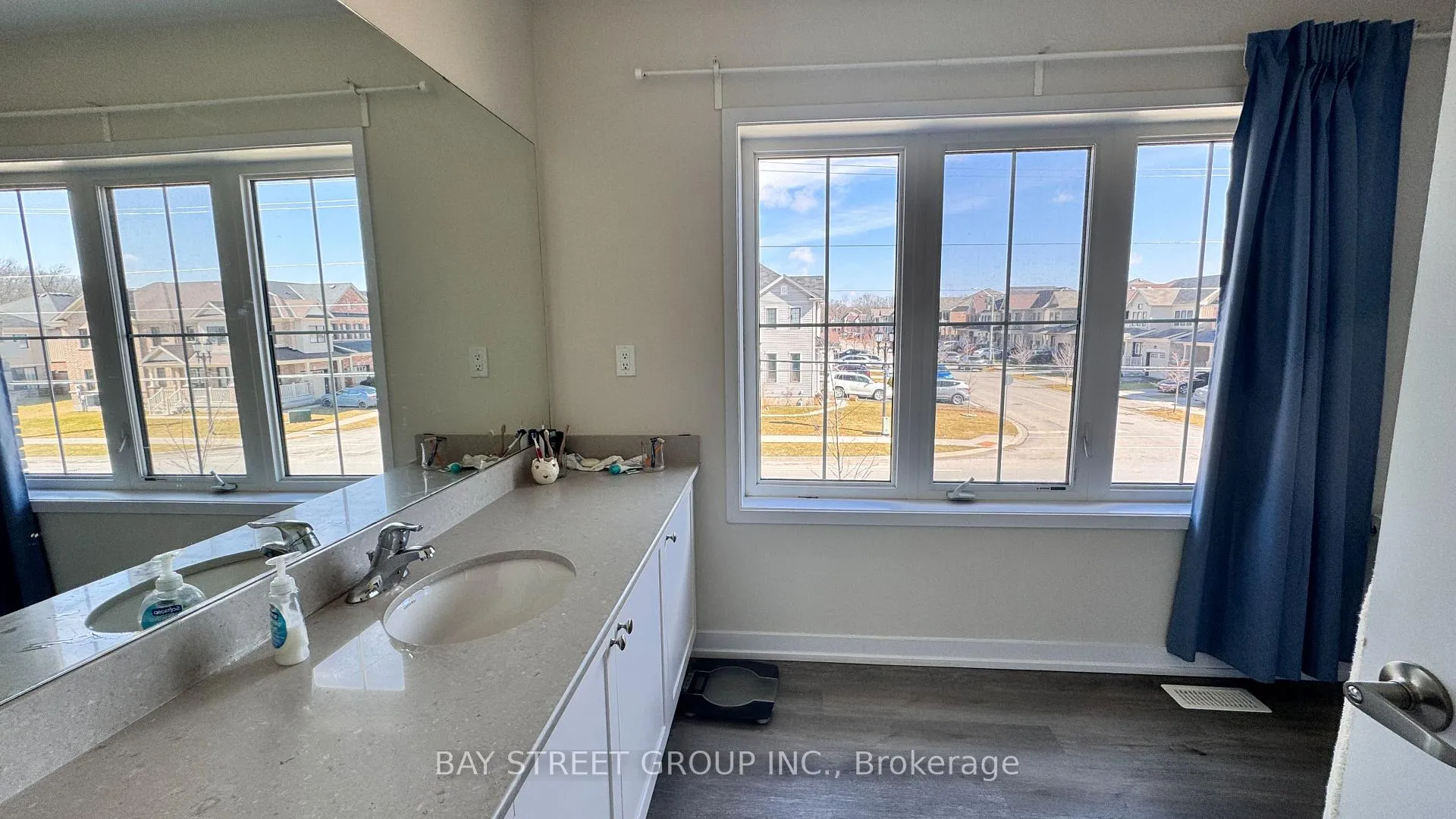 Photo 12 of Unit 30, 7789 Kalar Road, Niagara Falls, Brown — HOMEH