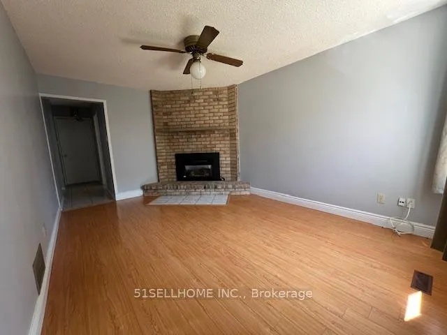 Photo 9 of 63 Stillwater Crescent, Brampton, Brampton West — HOMEH