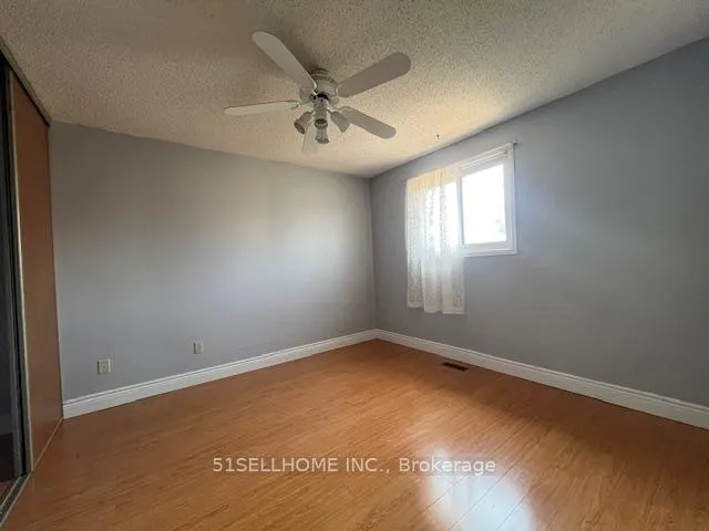 Photo 14 of 63 Stillwater Crescent, Brampton, Brampton West — HOMEH