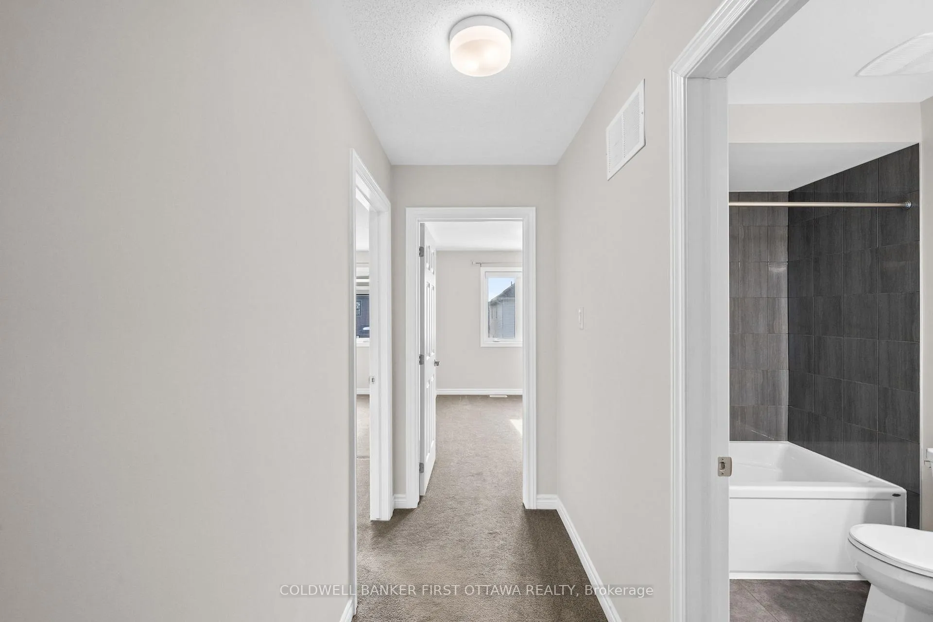 Photo 12 of 783 Brittanic Road, Ottawa, Kanata - Emerald Meadows/Trailwest — HOMEH