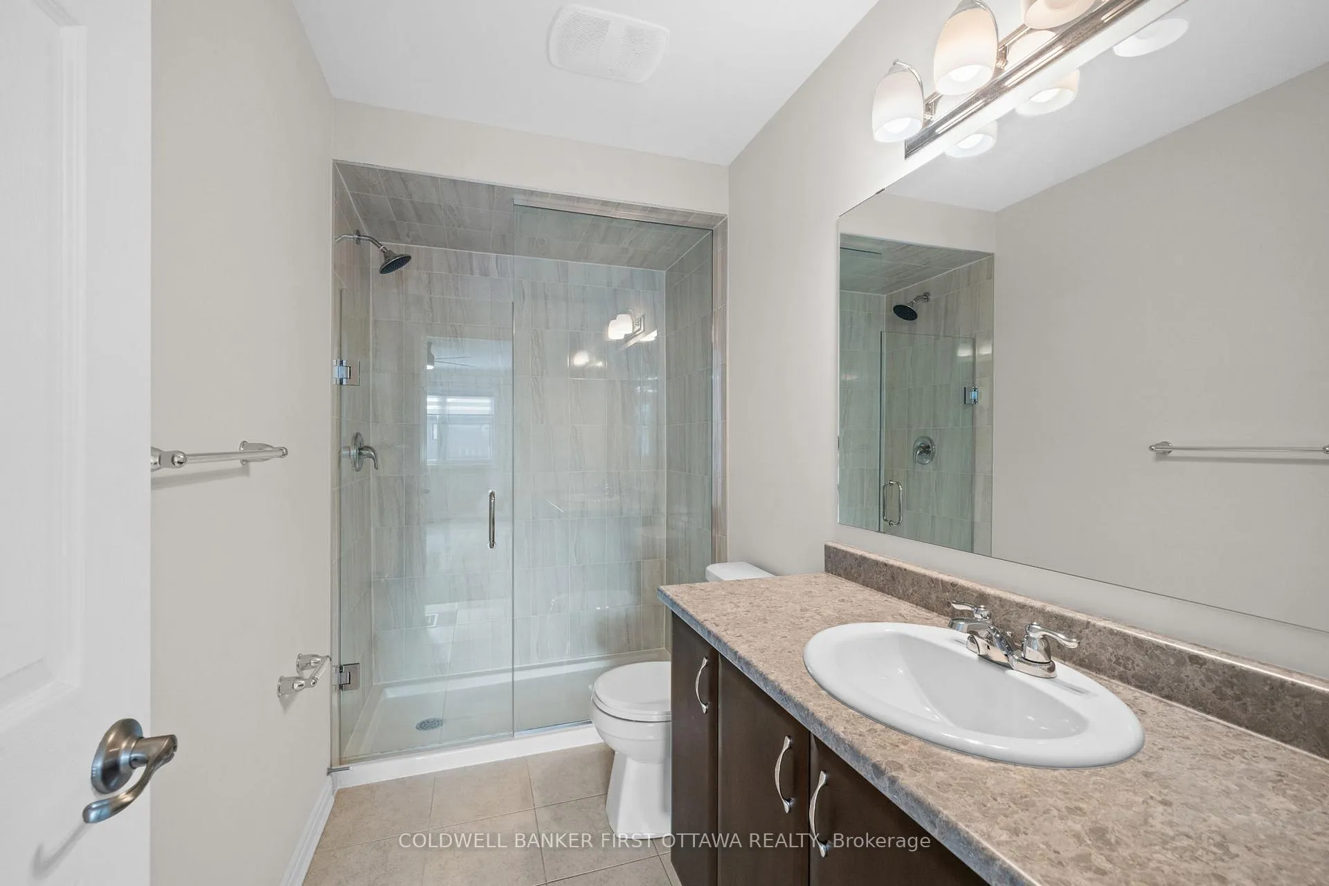 Photo 15 of 783 Brittanic Road, Ottawa, Kanata - Emerald Meadows/Trailwest — HOMEH