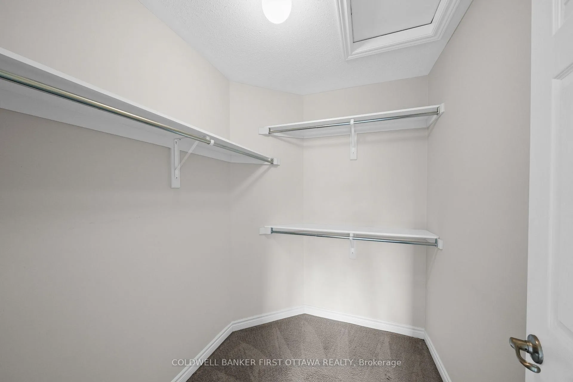 Photo 16 of 783 Brittanic Road, Ottawa, Kanata - Emerald Meadows/Trailwest — HOMEH