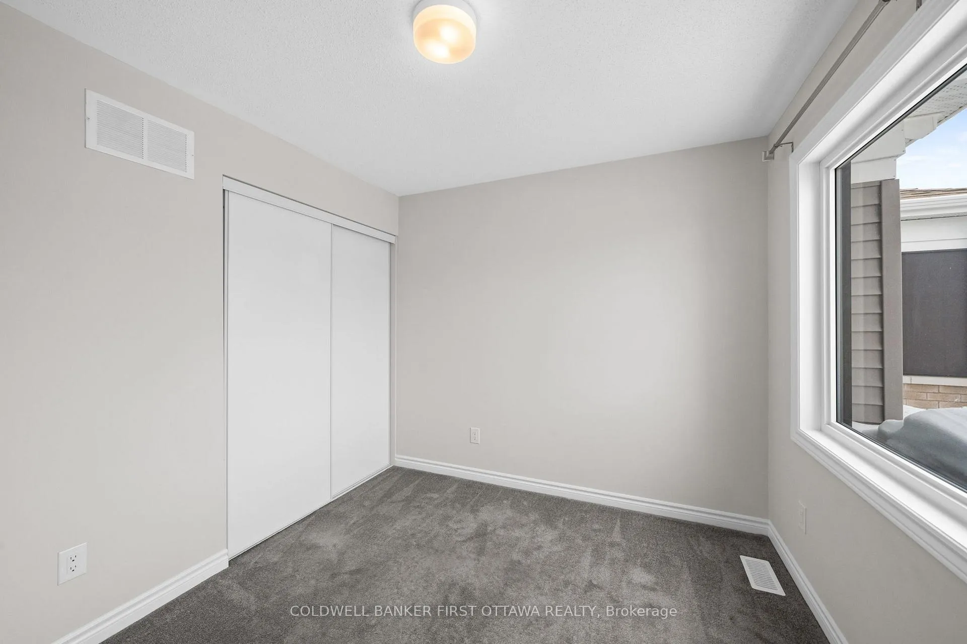 Photo 18 of 783 Brittanic Road, Ottawa, Kanata - Emerald Meadows/Trailwest — HOMEH