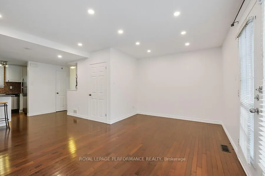 Photo 9 of 2654 Draper Avenue, Ottawa, Redwood Park — HOMEH