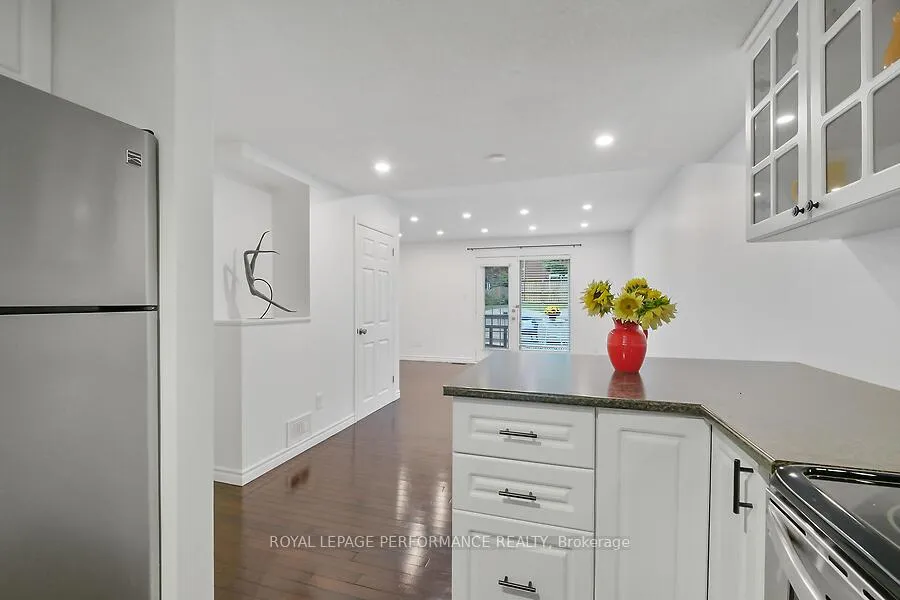 Photo 20 of 2654 Draper Avenue, Ottawa, Redwood Park — HOMEH