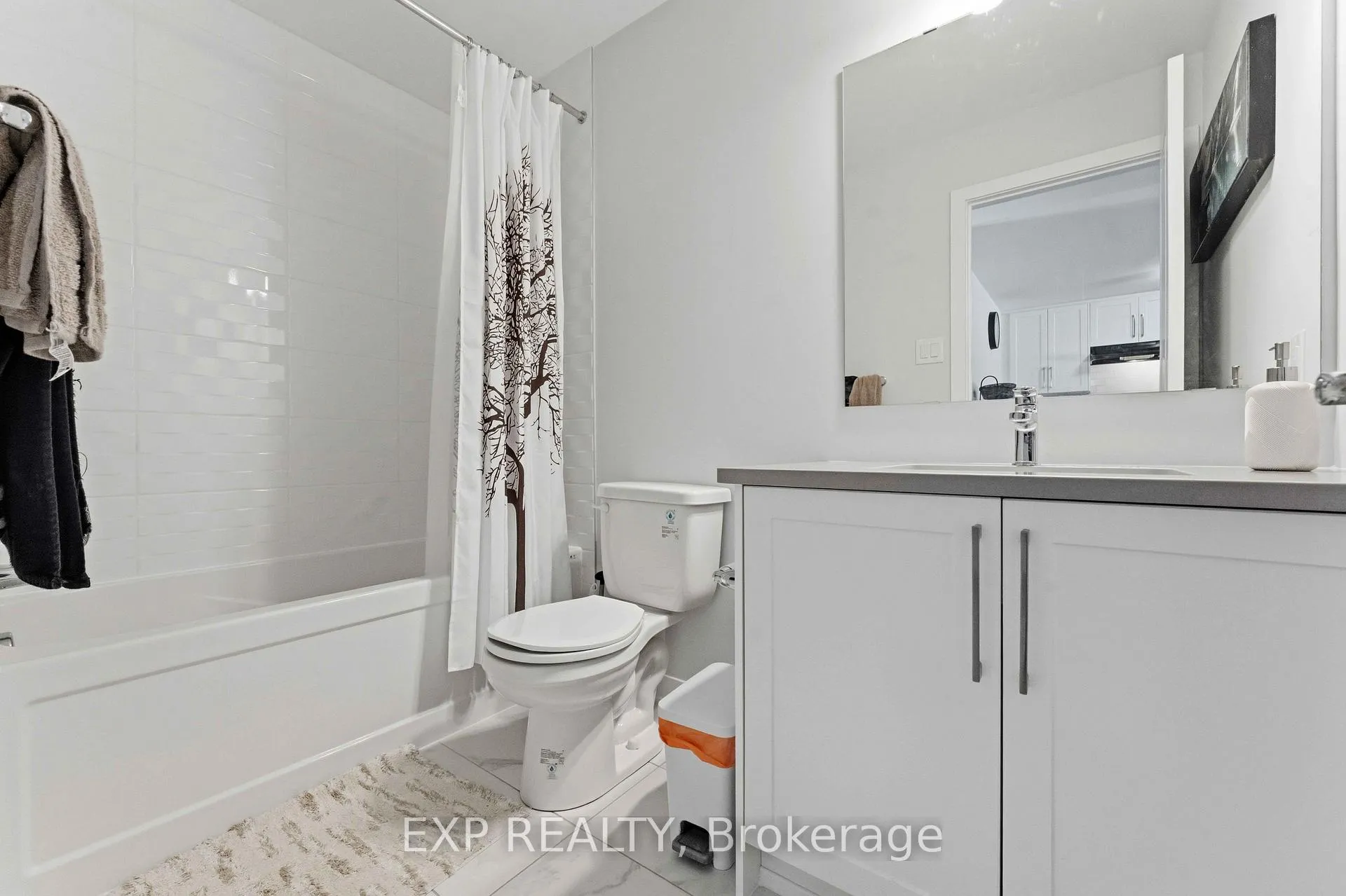 Photo 22 of 116 Parnian Private, Ottawa, Barrhaven - Half Moon Bay — HOMEH