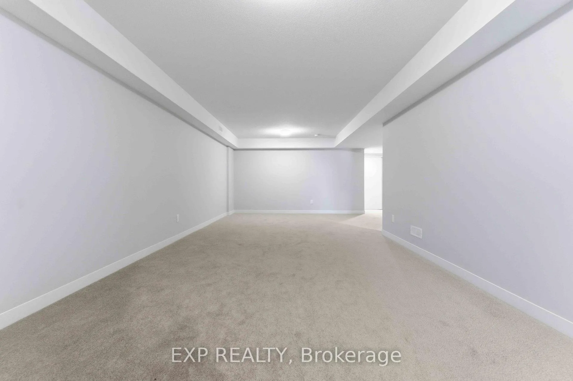 Photo 36 of 116 Parnian Private, Ottawa, Barrhaven - Half Moon Bay — HOMEH
