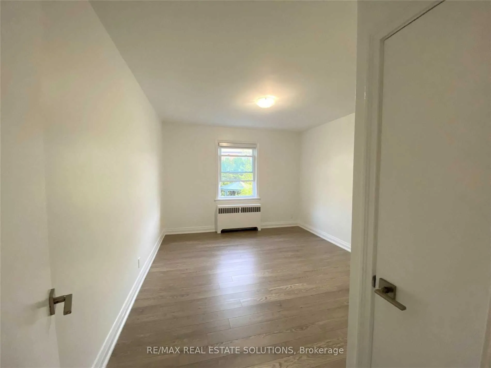 Photo 10 of Unit 2, 5 Warwick Avenue, Toronto, Humewood-Cedarvale — HOMEH