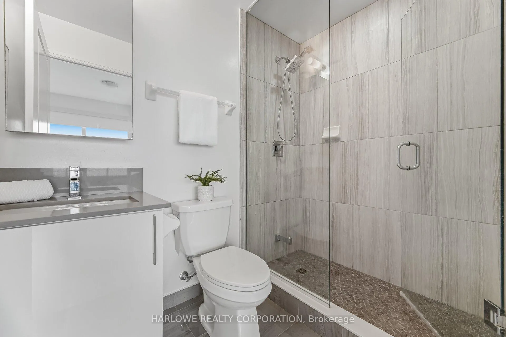 Photo 27 of Unit 720, 99 Eagle Rock Way, Vaughan, Rural Vaughan — HOMEH