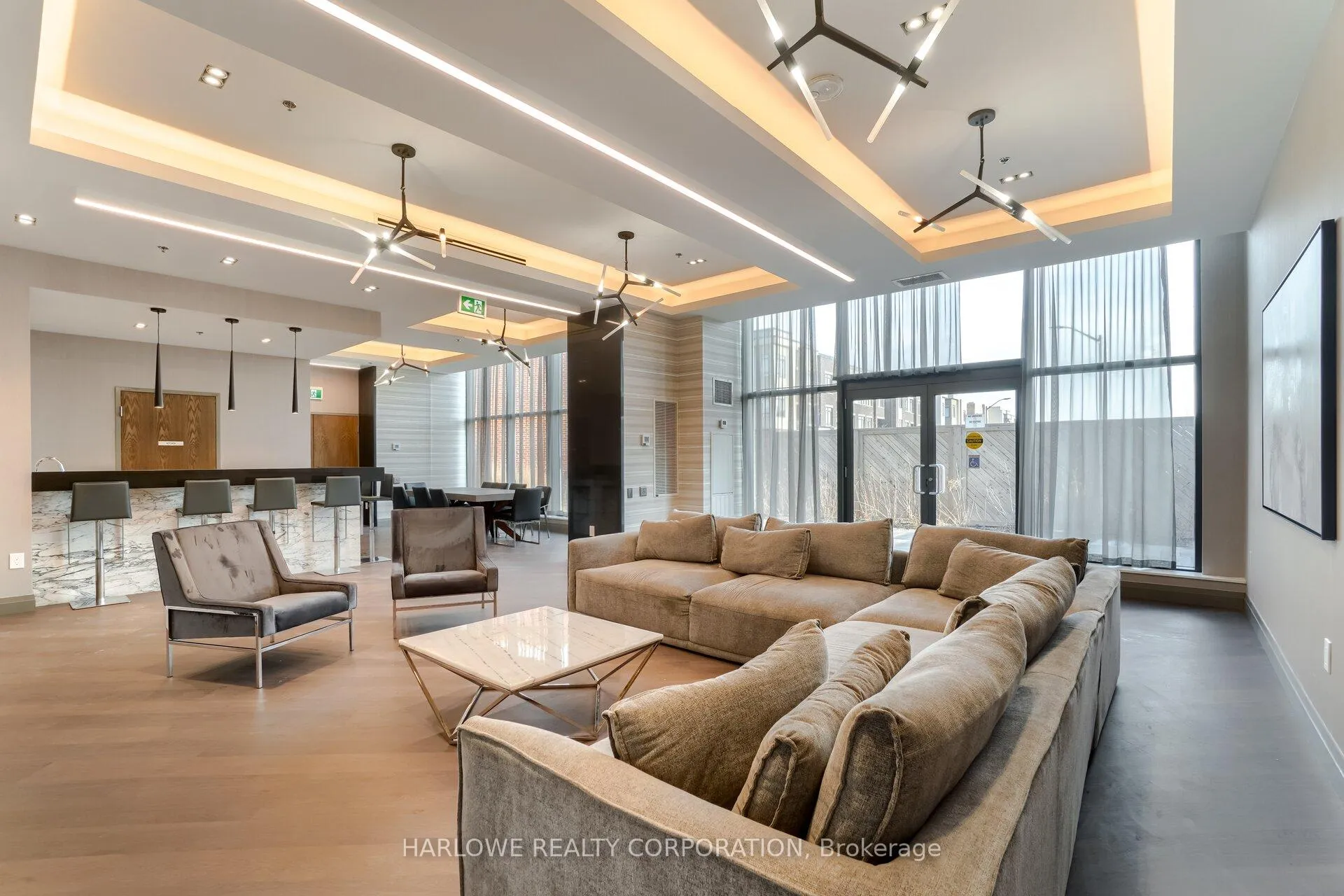 Photo 36 of Unit 720, 99 Eagle Rock Way, Vaughan, Rural Vaughan — HOMEH