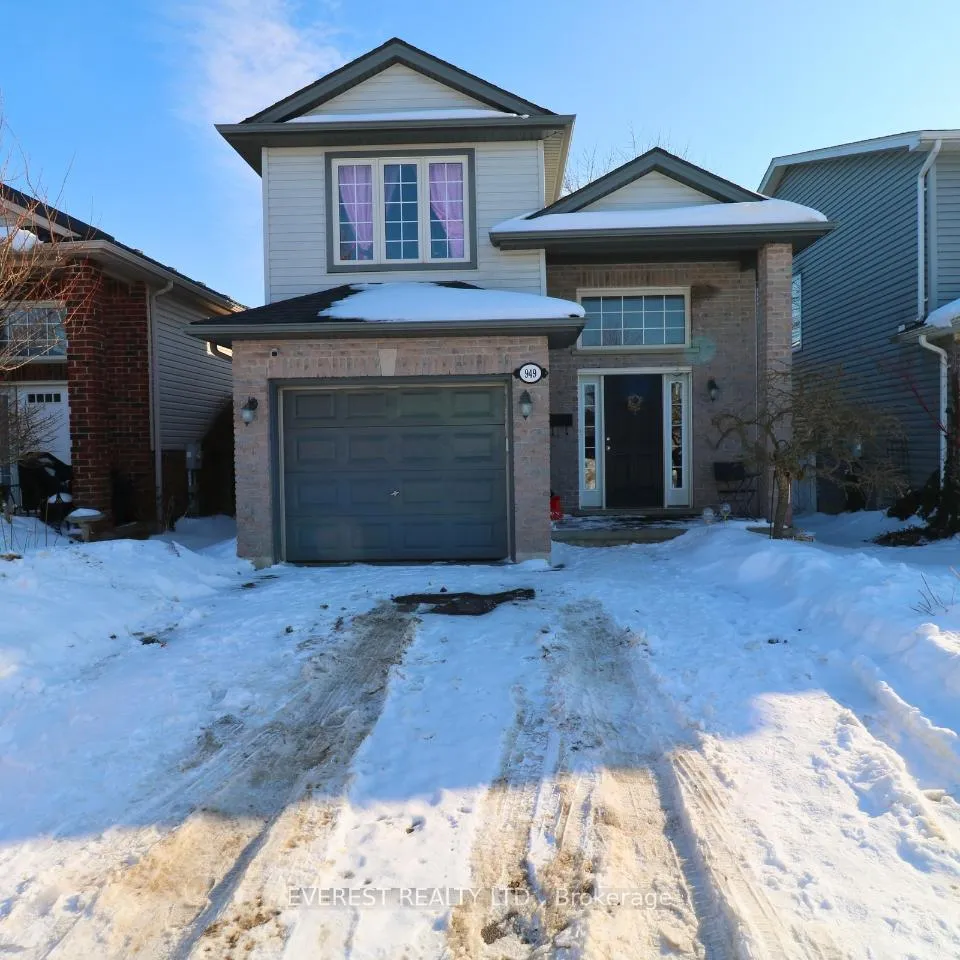 Front of 949 Marigold Street