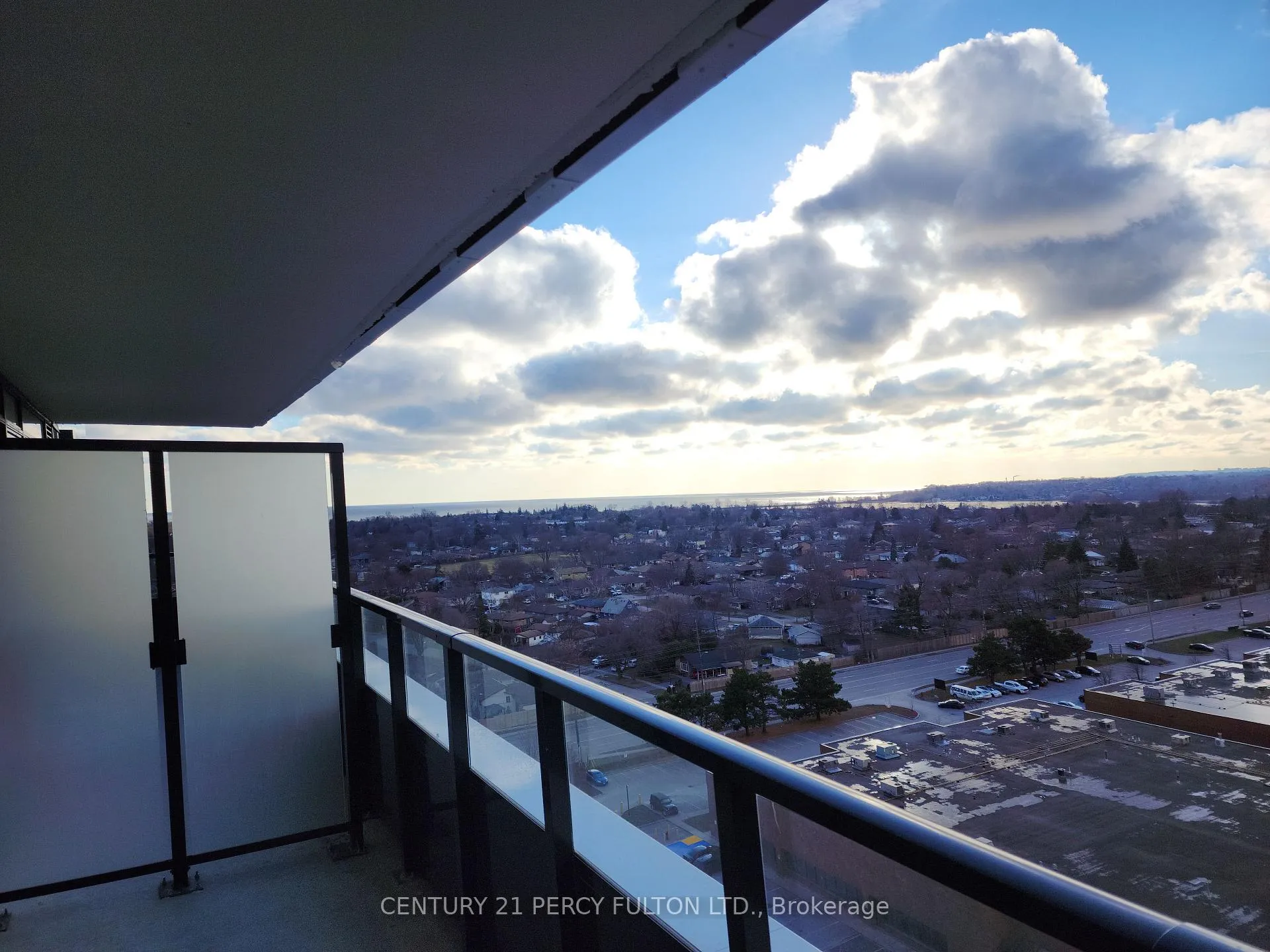 Photo 7 of Unit 1412, 1435 Celebration Drive, Pickering, Bay Ridges — HOMEH