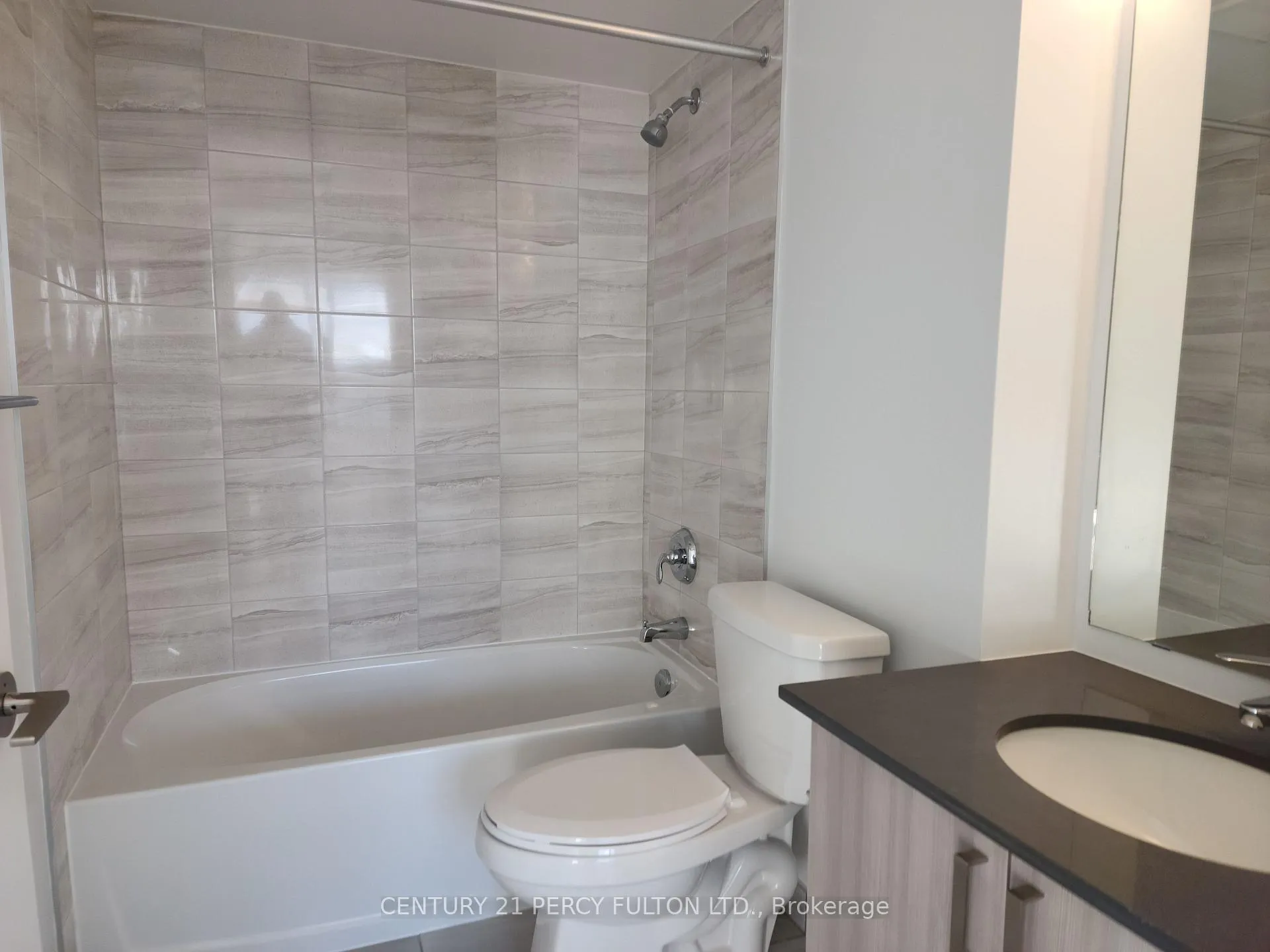 Photo 14 of Unit 1412, 1435 Celebration Drive, Pickering, Bay Ridges — HOMEH
