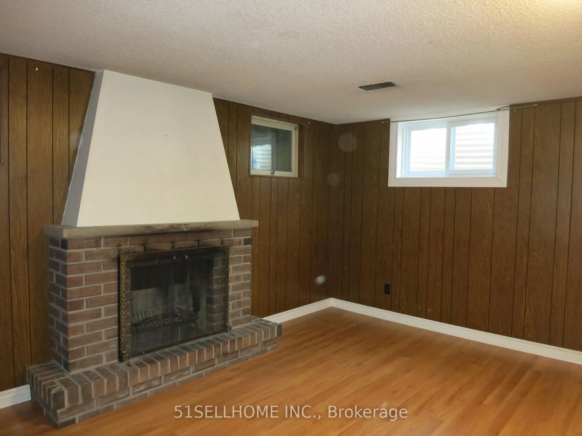 Photo 19 of 159 Elliott Street, Brampton, Brampton South — HOMEH
