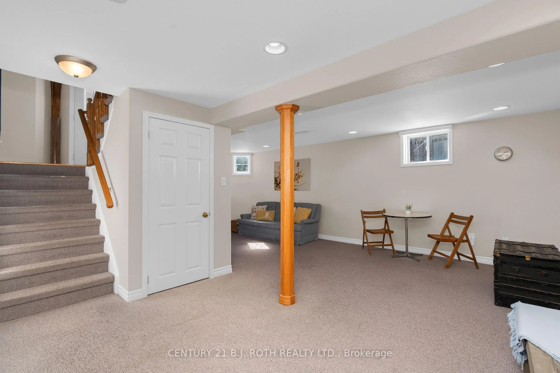 Photo 26 of 63 Kenwell Crescent, Barrie, Holly — HOMEH