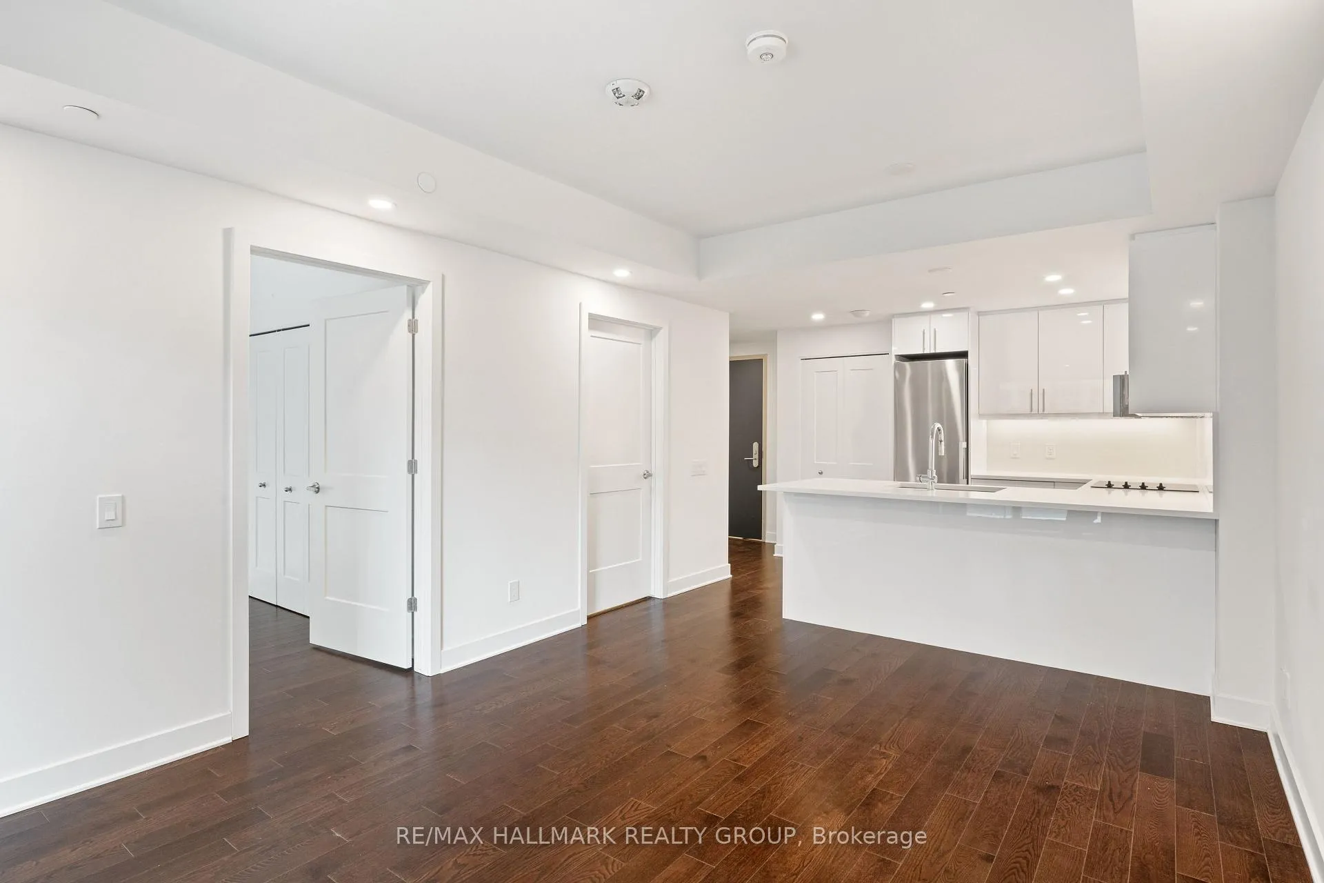 Photo 8 of Unit 409, 180 George Street, Ottawa, Lower Town/Byward Market — HOMEH