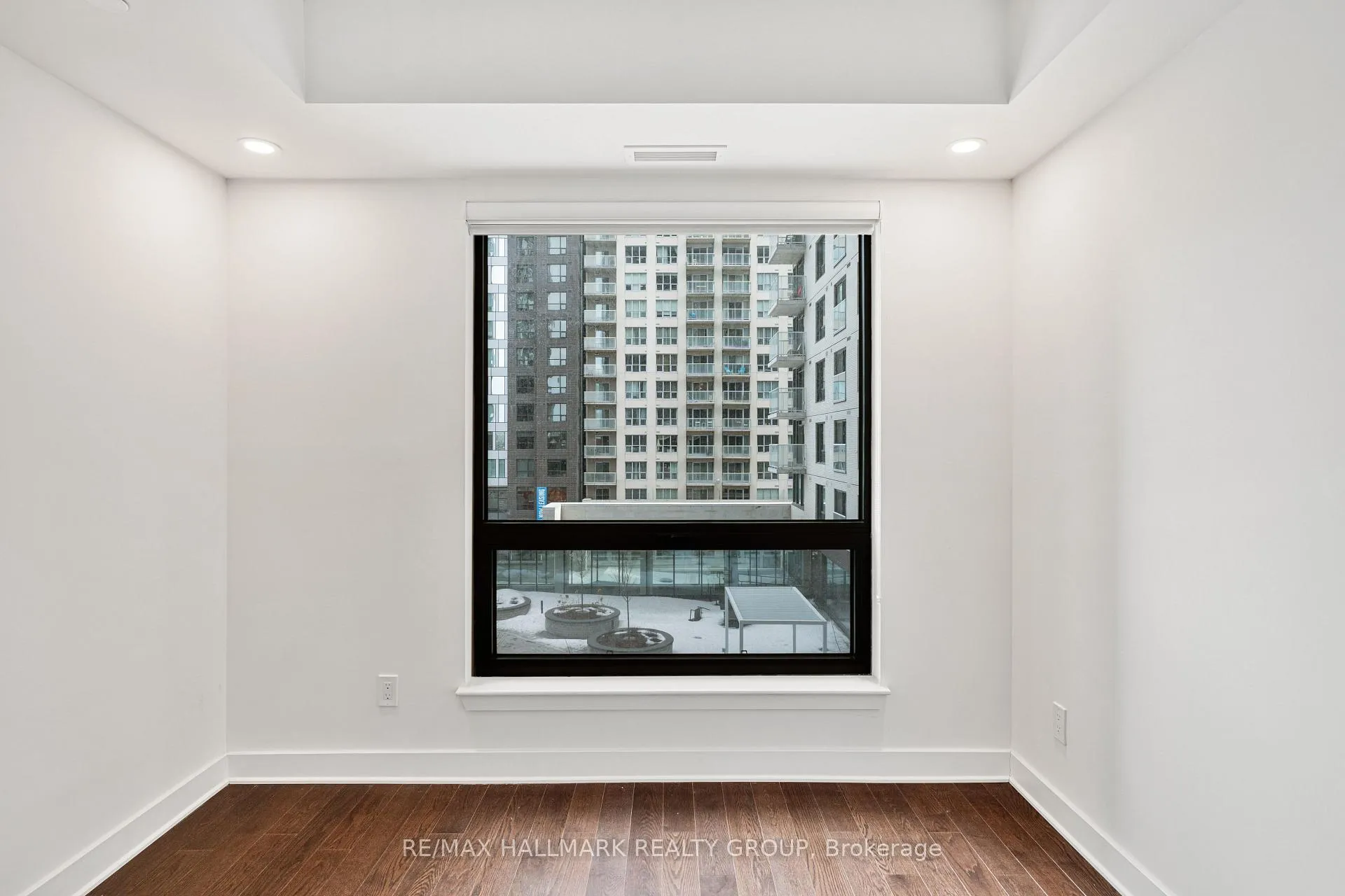 Photo 12 of Unit 409, 180 George Street, Ottawa, Lower Town/Byward Market — HOMEH