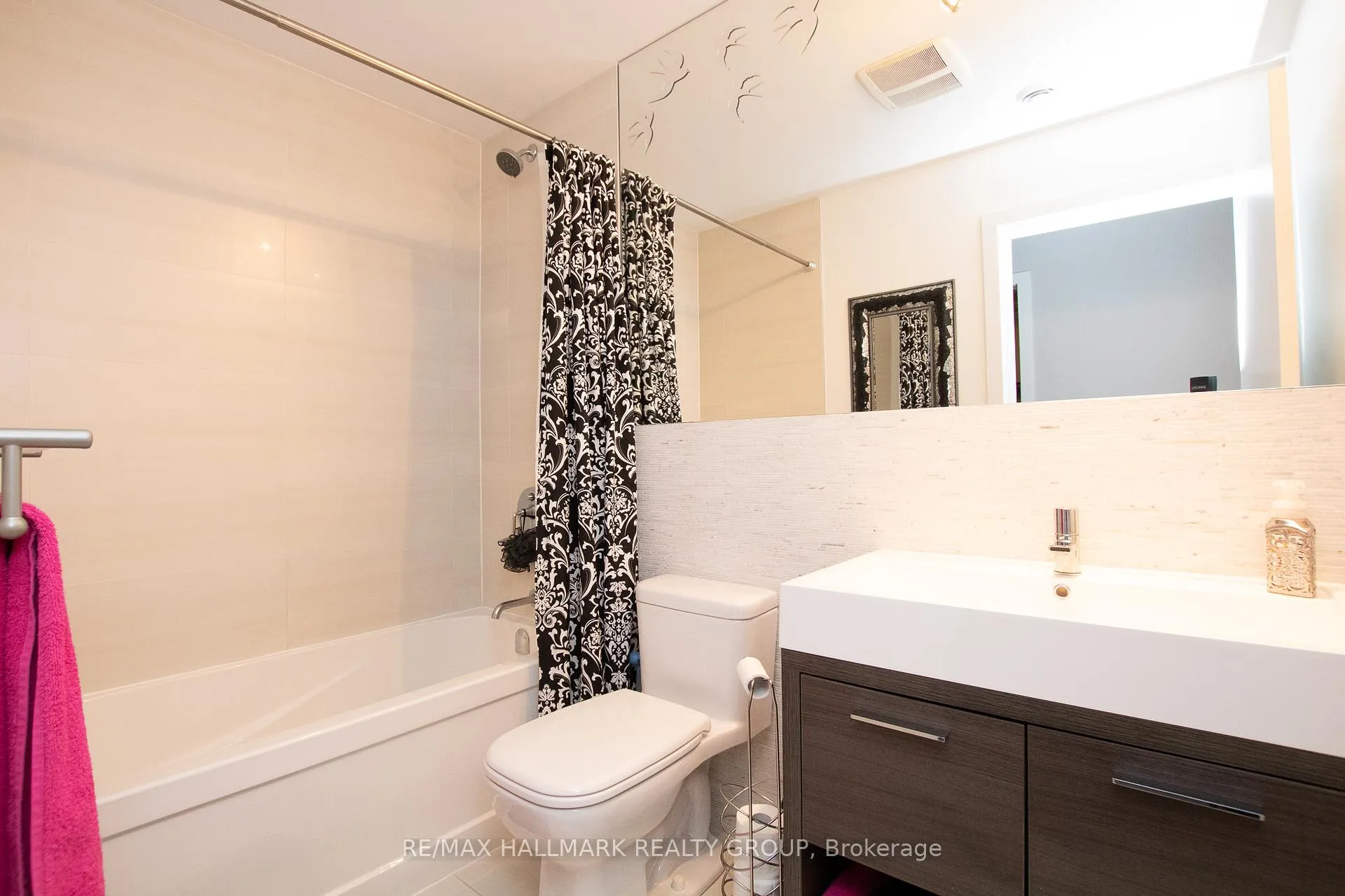 Photo 14 of Unit 101, 1308 Thames Street, Ottawa, Carlington — HOMEH
