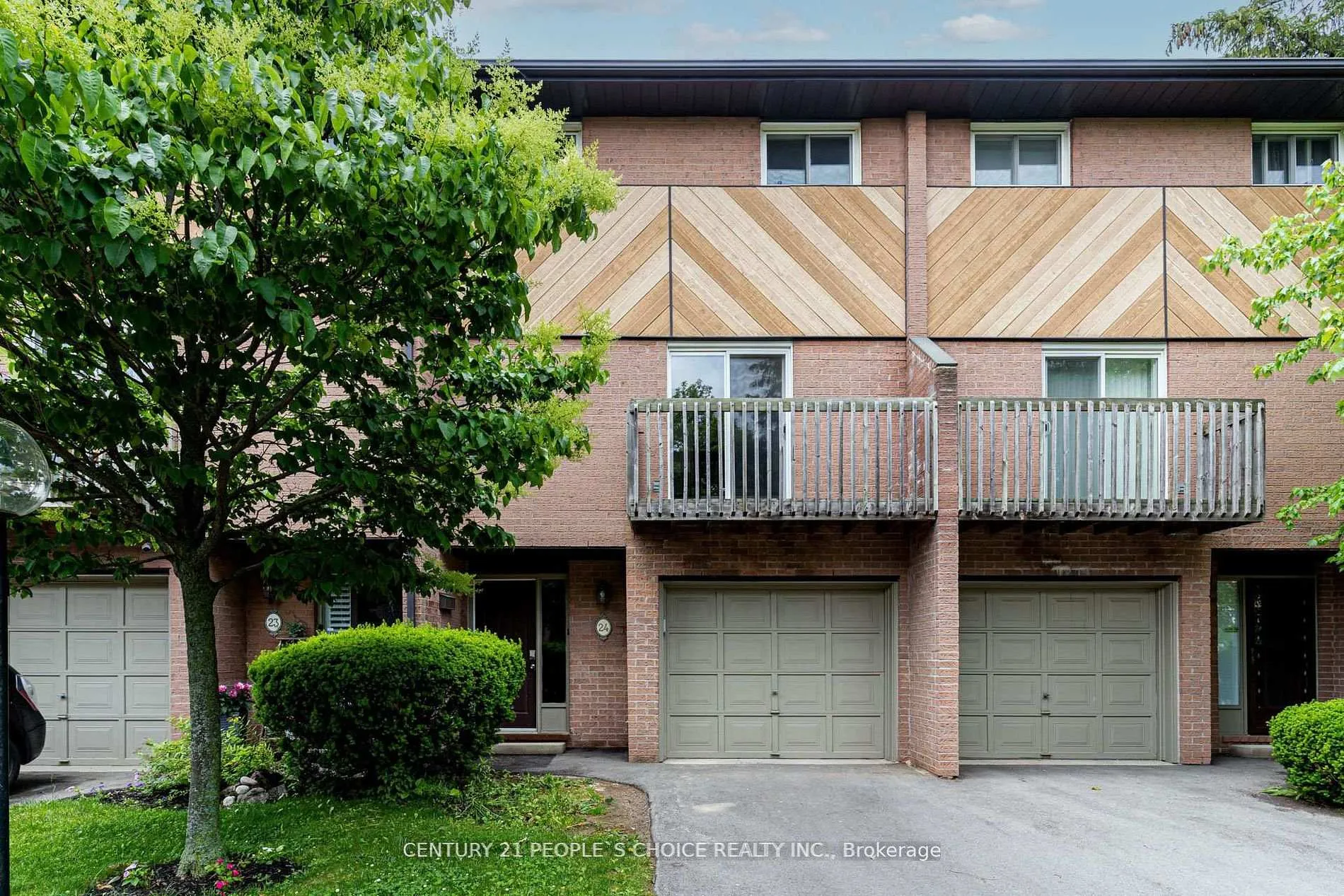 Front of Unit 24, 445 Stone Church Road W