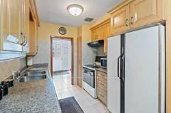 Photo 10 of Unit Main, 23 Gatesgill Crescent, North York, Downsview-Roding-CFB — HOMEH