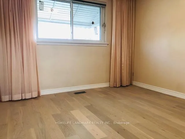 Photo 16 of Unit Main, 23 Gatesgill Crescent, North York, Downsview-Roding-CFB — HOMEH
