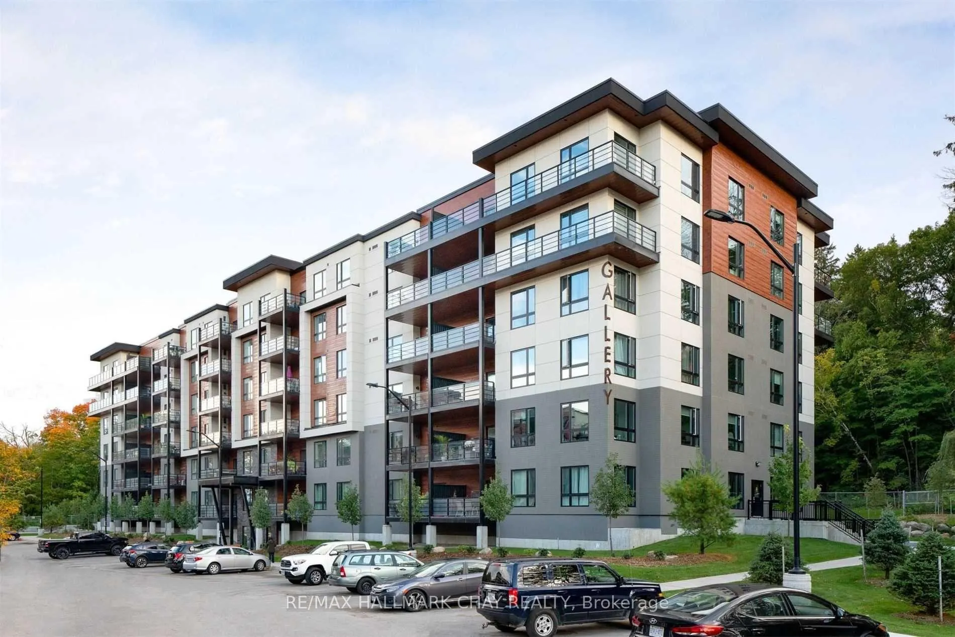 Photo 1 of Unit 403, 304 Essa Road, Barrie, 400 West — HOMEH