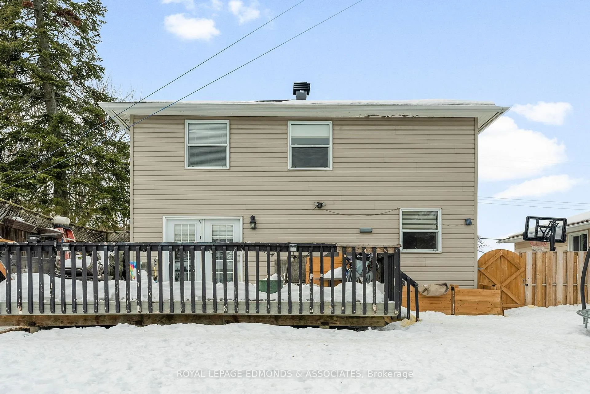 Photo 39 of 565 Elizabeth Street, Pembroke — HOMEH